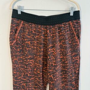 HEI HEI Anthropolgie Black and Orange ankle Pants, Size M